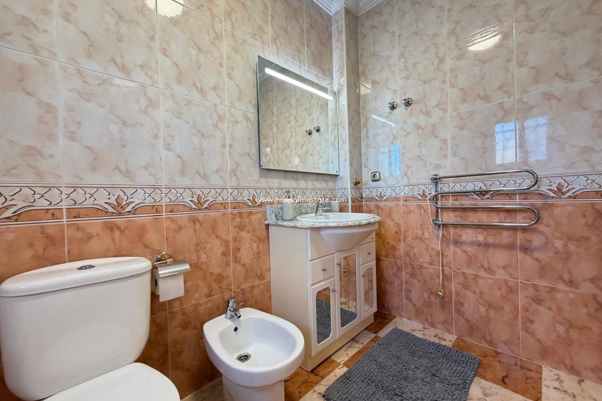 Reventa - Casa Adosada -
Orihuela Costa - Villamartín