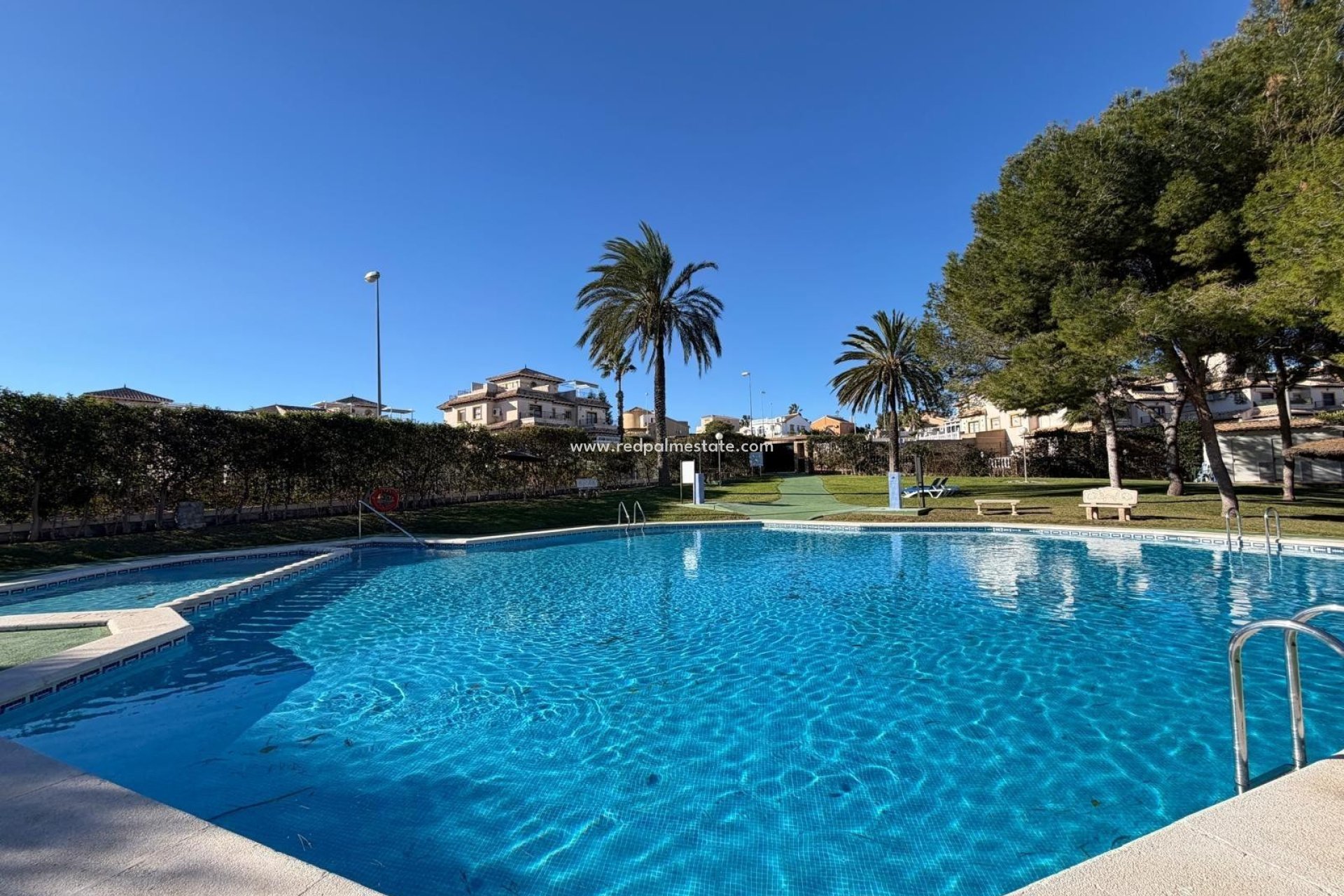 Reventa - Casa Adosada -
Orihuela Costa - Villamartín