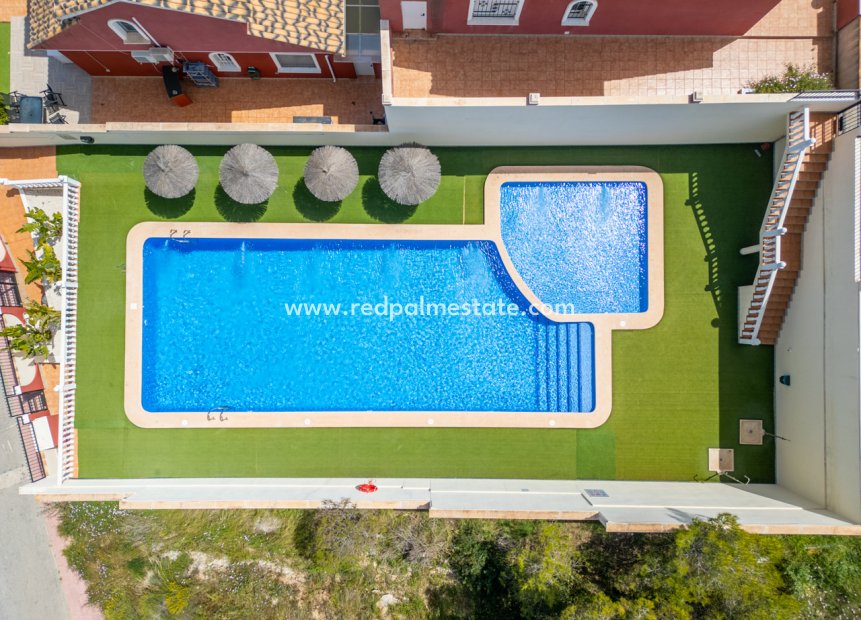 Reventa - Casa Adosada -
Orihuela Costa - Villamartín