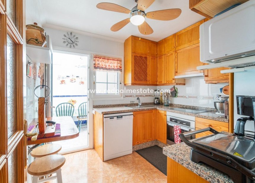 Reventa - Casa Adosada -
Orihuela Costa - Villamartín
