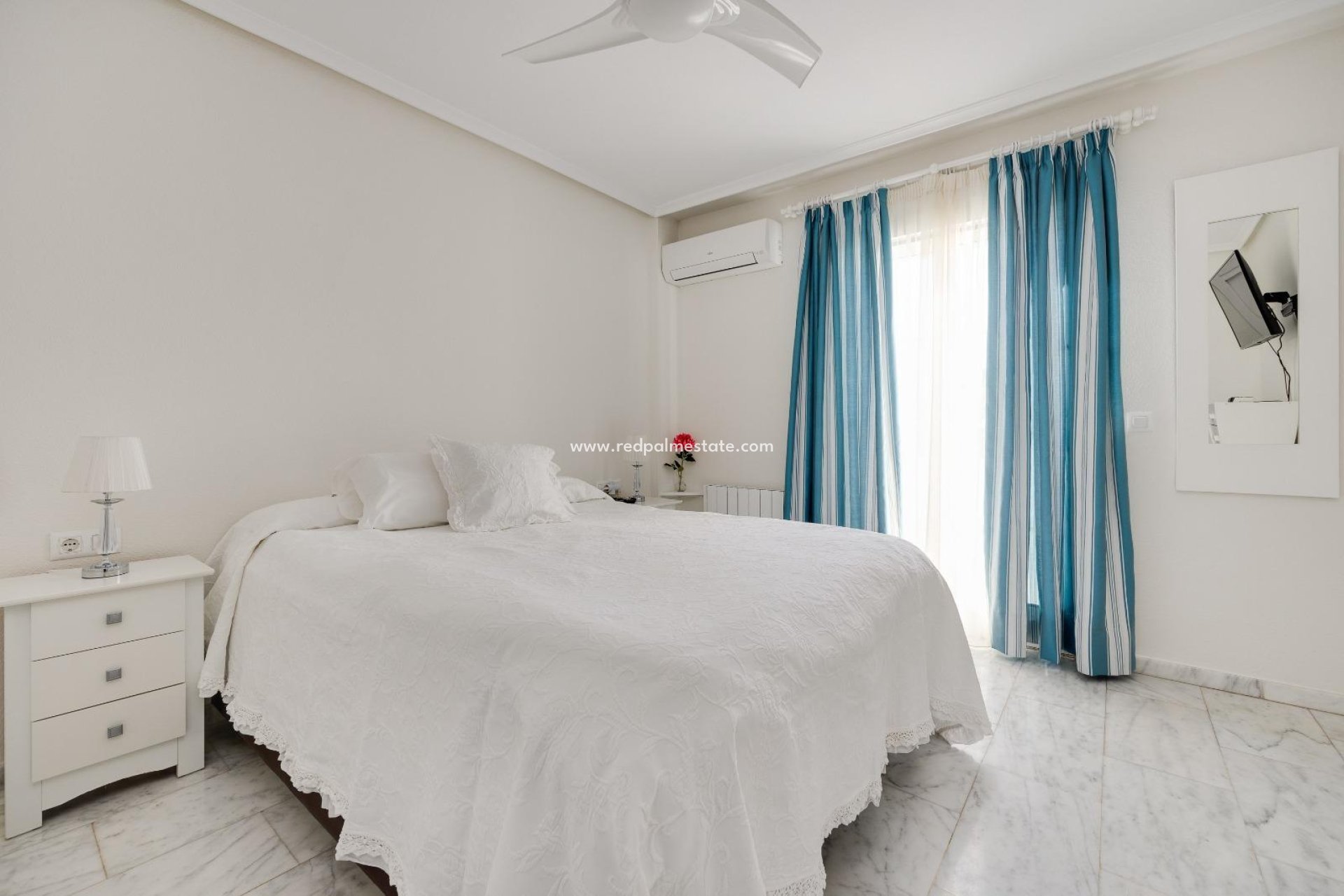 Reventa - Casa Adosada -
Orihuela Costa - Villamartín