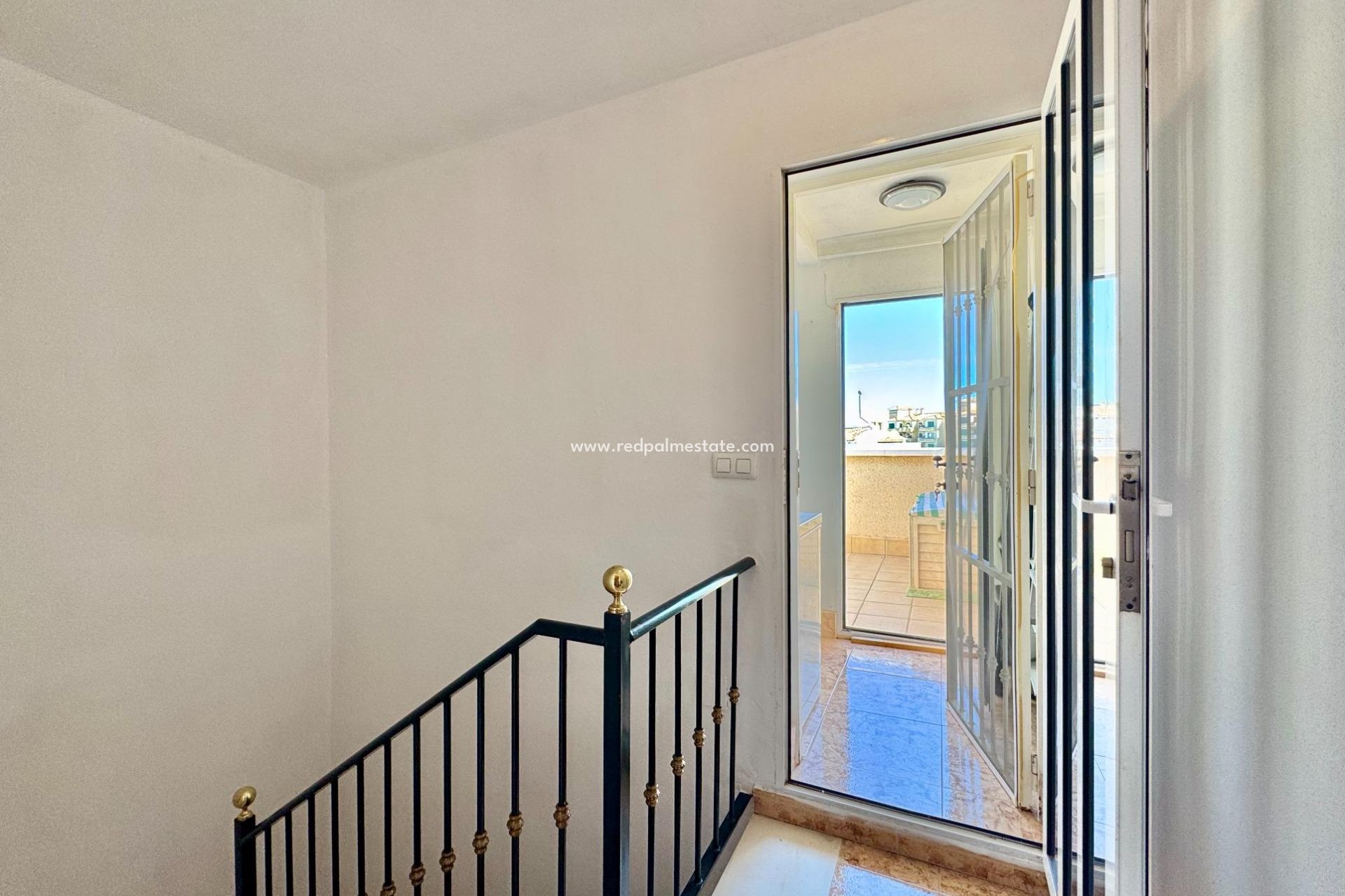 Reventa - Casa Adosada -
Orihuela Costa - Villamartín