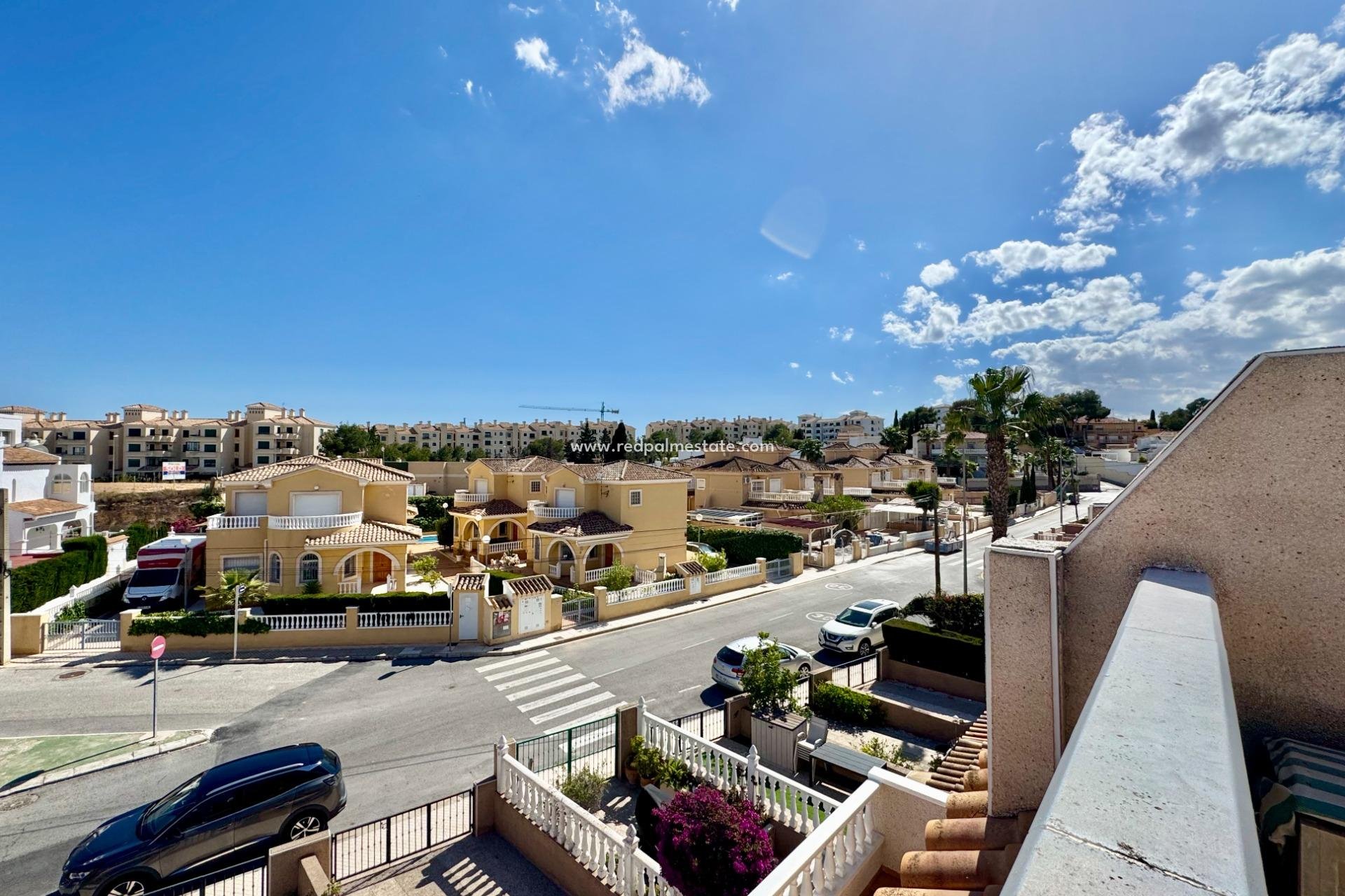 Reventa - Casa Adosada -
Orihuela Costa - Villamartín