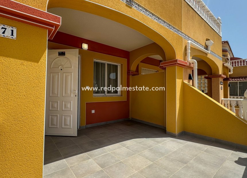 Reventa - Casa Adosada -
Orihuela Costa