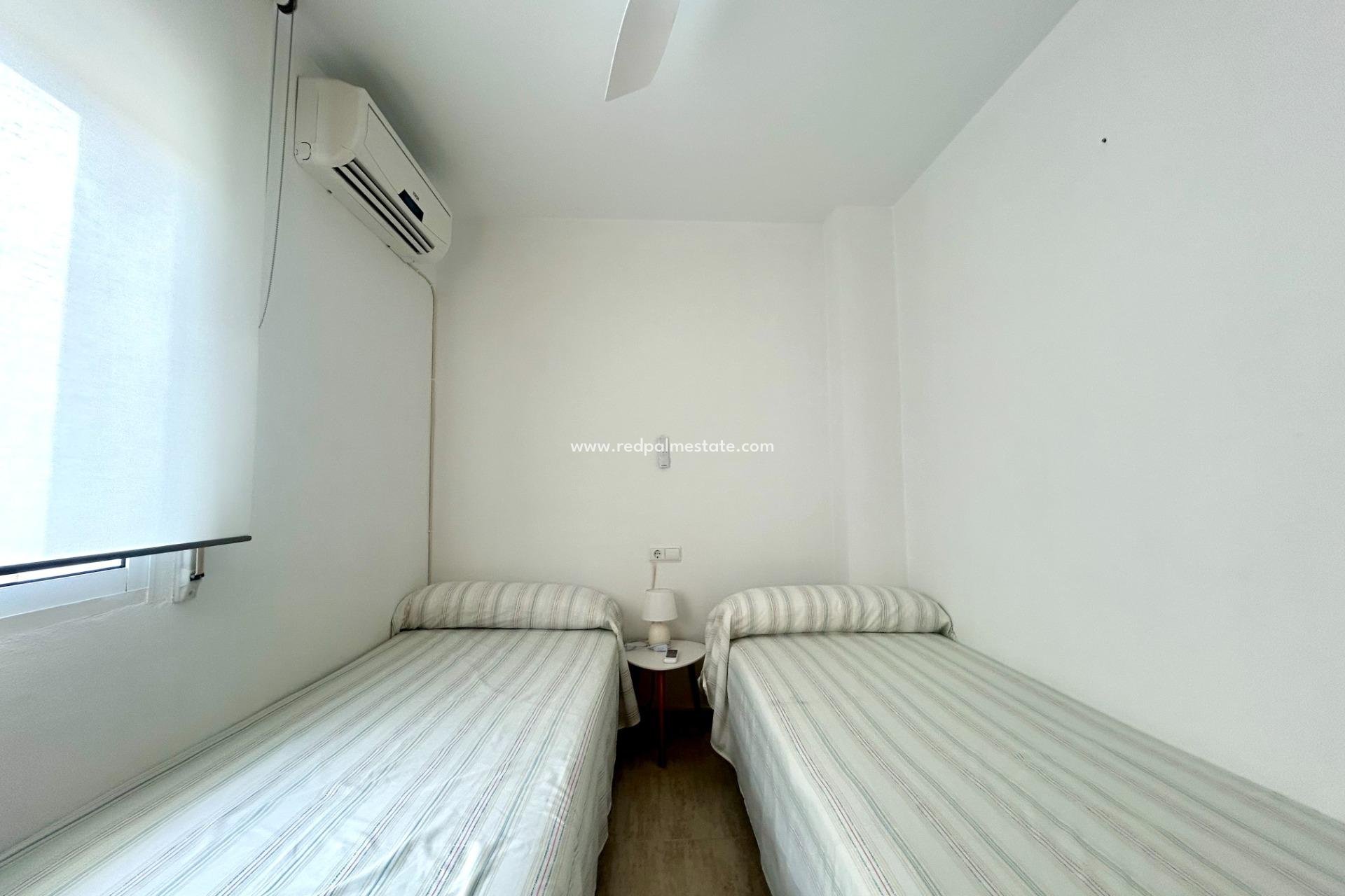 Reventa - Casa Adosada -
Orihuela Costa