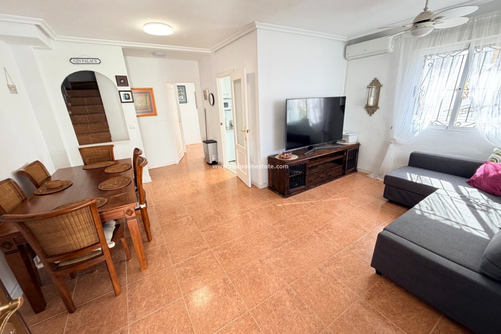 Reventa - Casa Adosada -
Orihuela - Inland