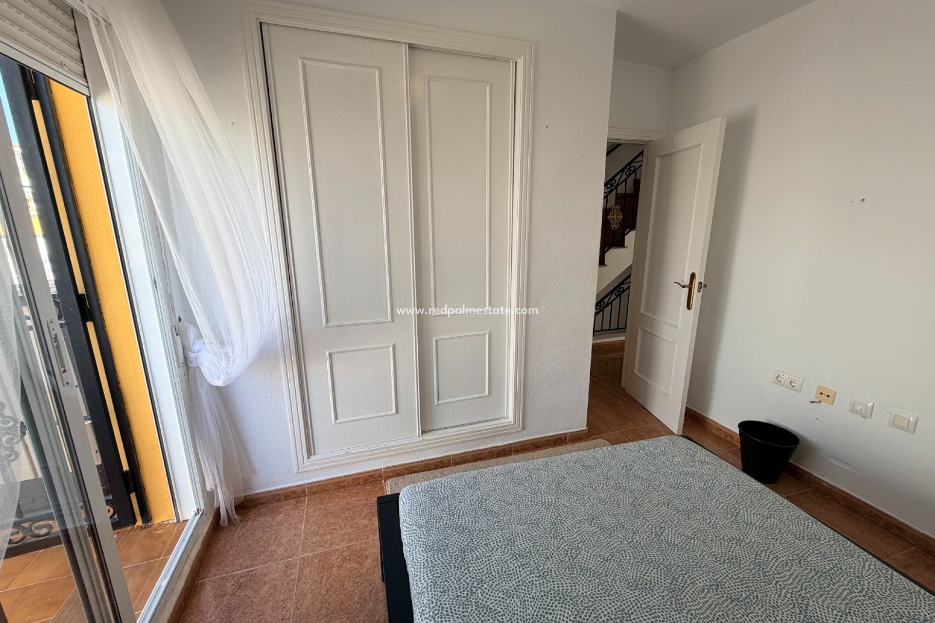 Reventa - Casa Adosada -
Orihuela - Inland