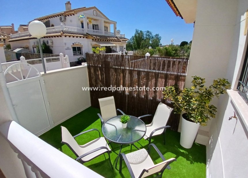 Reventa - Casa Adosada -
Orihuela - La Florida