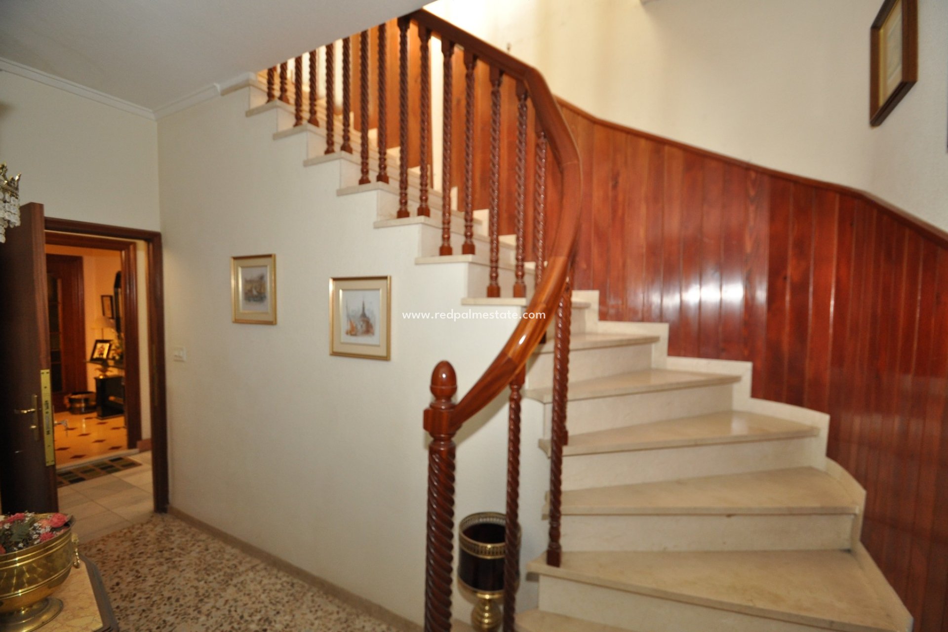 Reventa - Casa Adosada -
Petrer - Inland