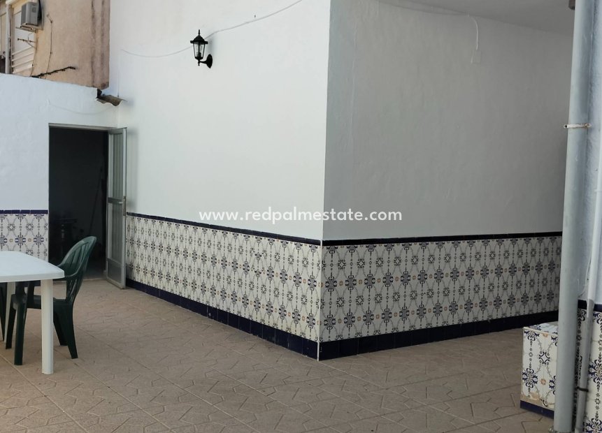 Reventa - Casa Adosada -
Pilar de la Horadada - Torre de la Horadada