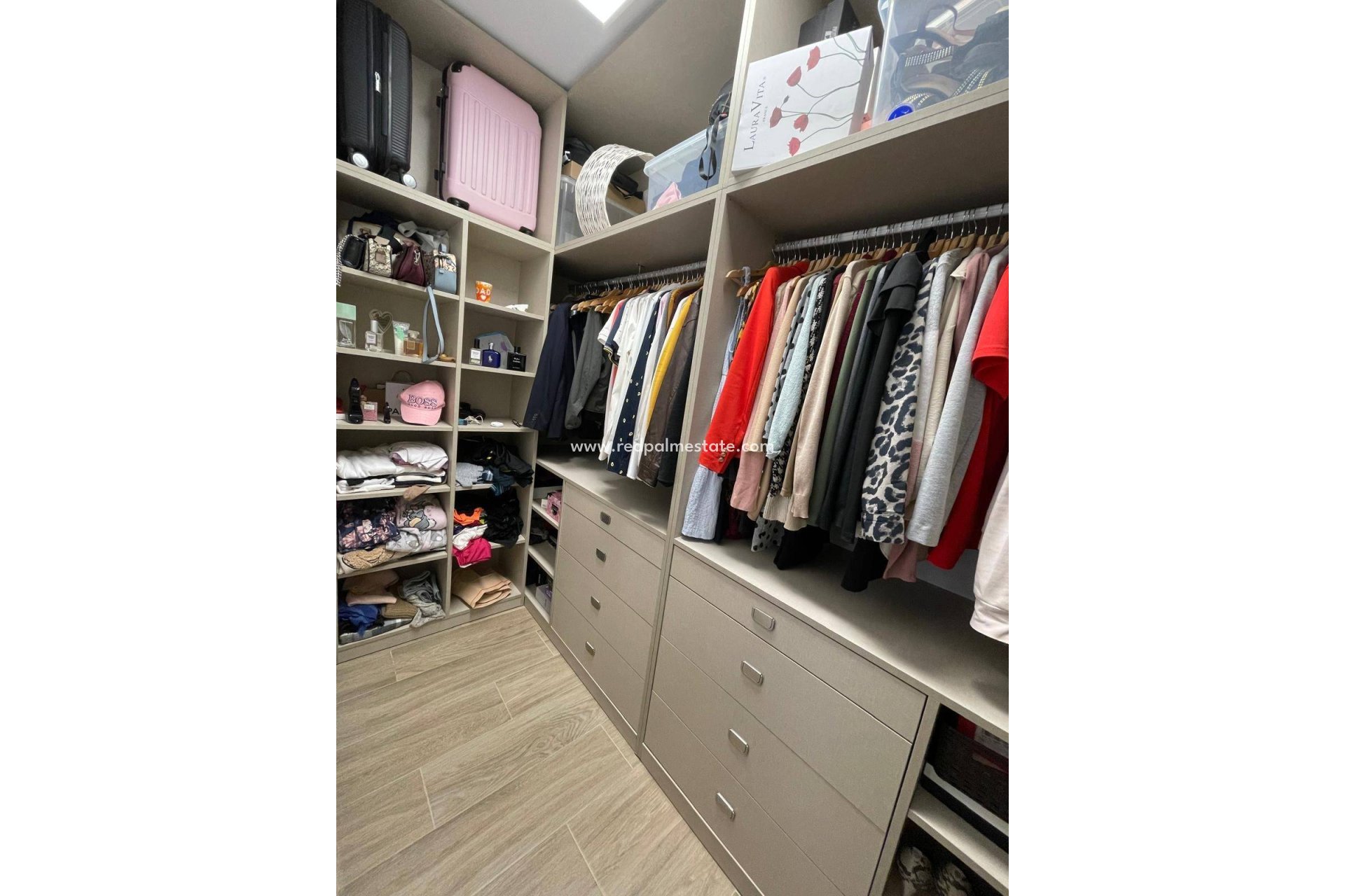 Reventa - Casa Adosada -
Pilar de la Horadada - Zona Pueblo