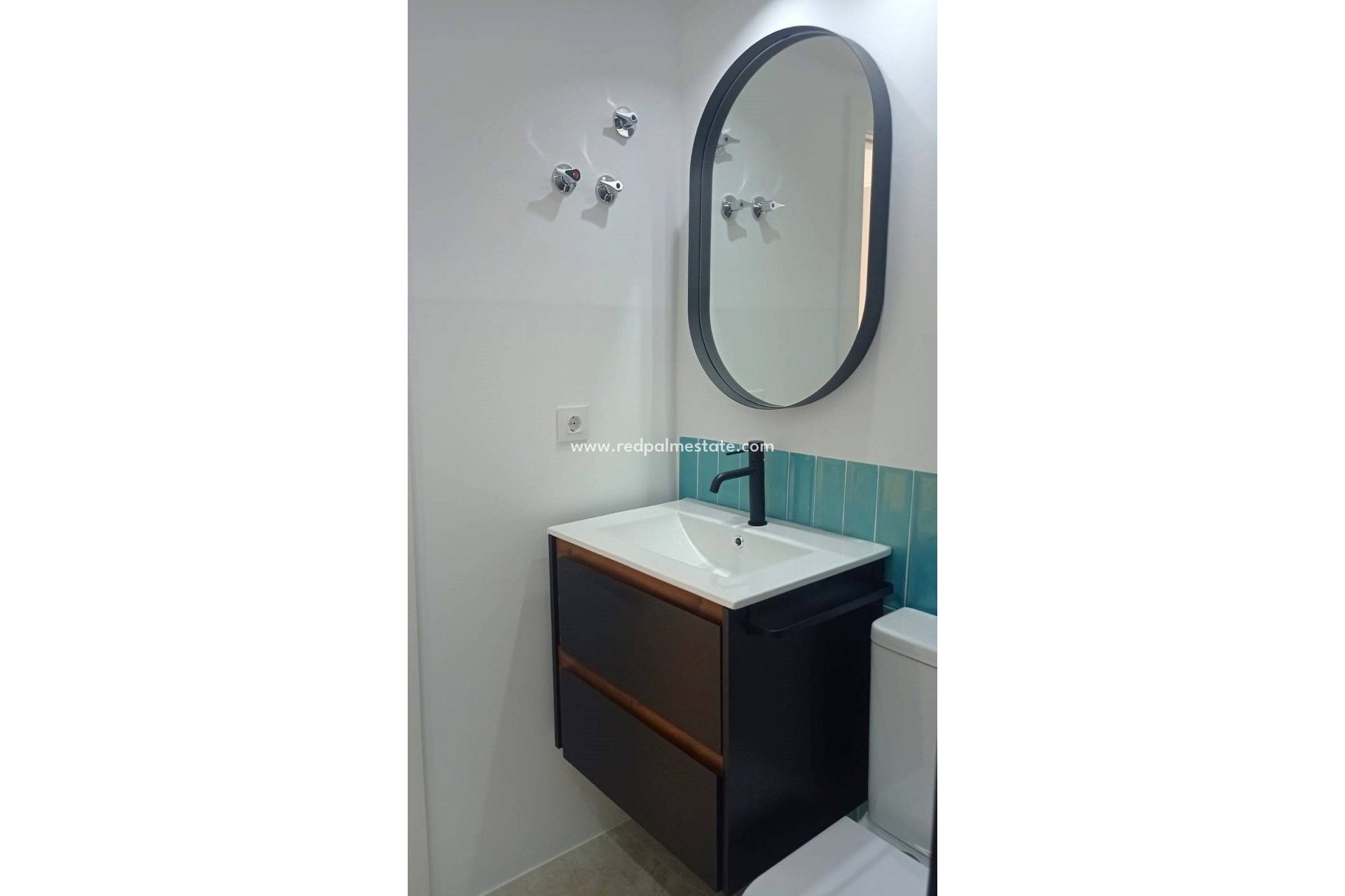 Reventa - Casa Adosada -
Pilar de la Horadada