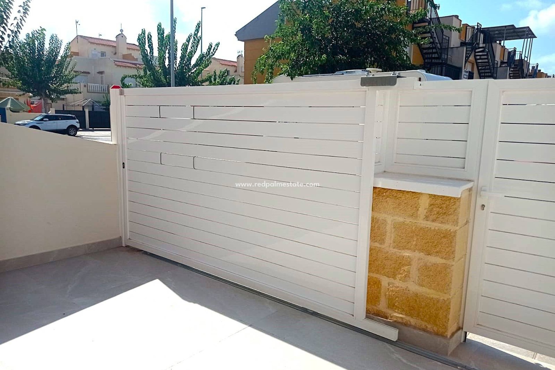 Reventa - Casa Adosada -
Pilar de la Horadada