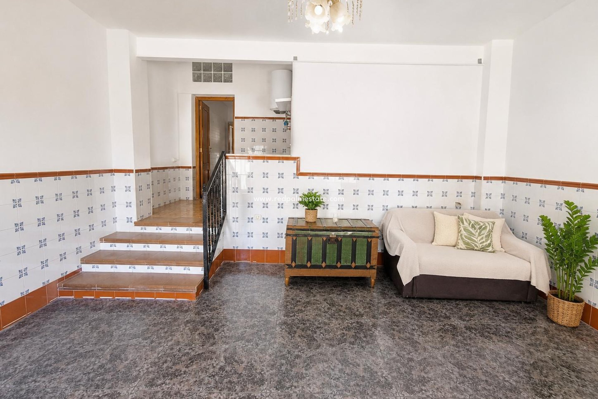 Reventa - Casa Adosada -
Pinoso - Inland