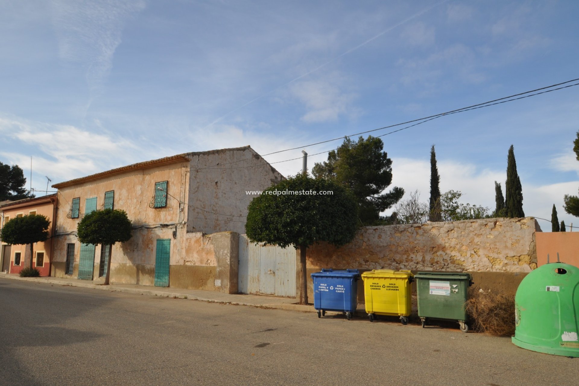 Reventa - Casa Adosada -
Pinoso - Inland