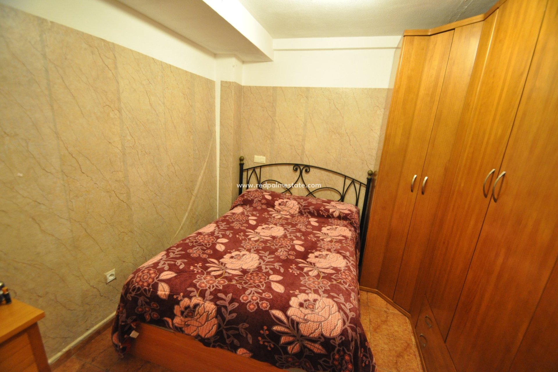 Reventa - Casa Adosada -
Pinoso - Inland