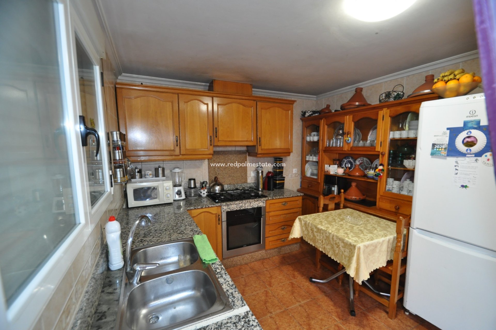 Reventa - Casa Adosada -
Pinoso - Inland