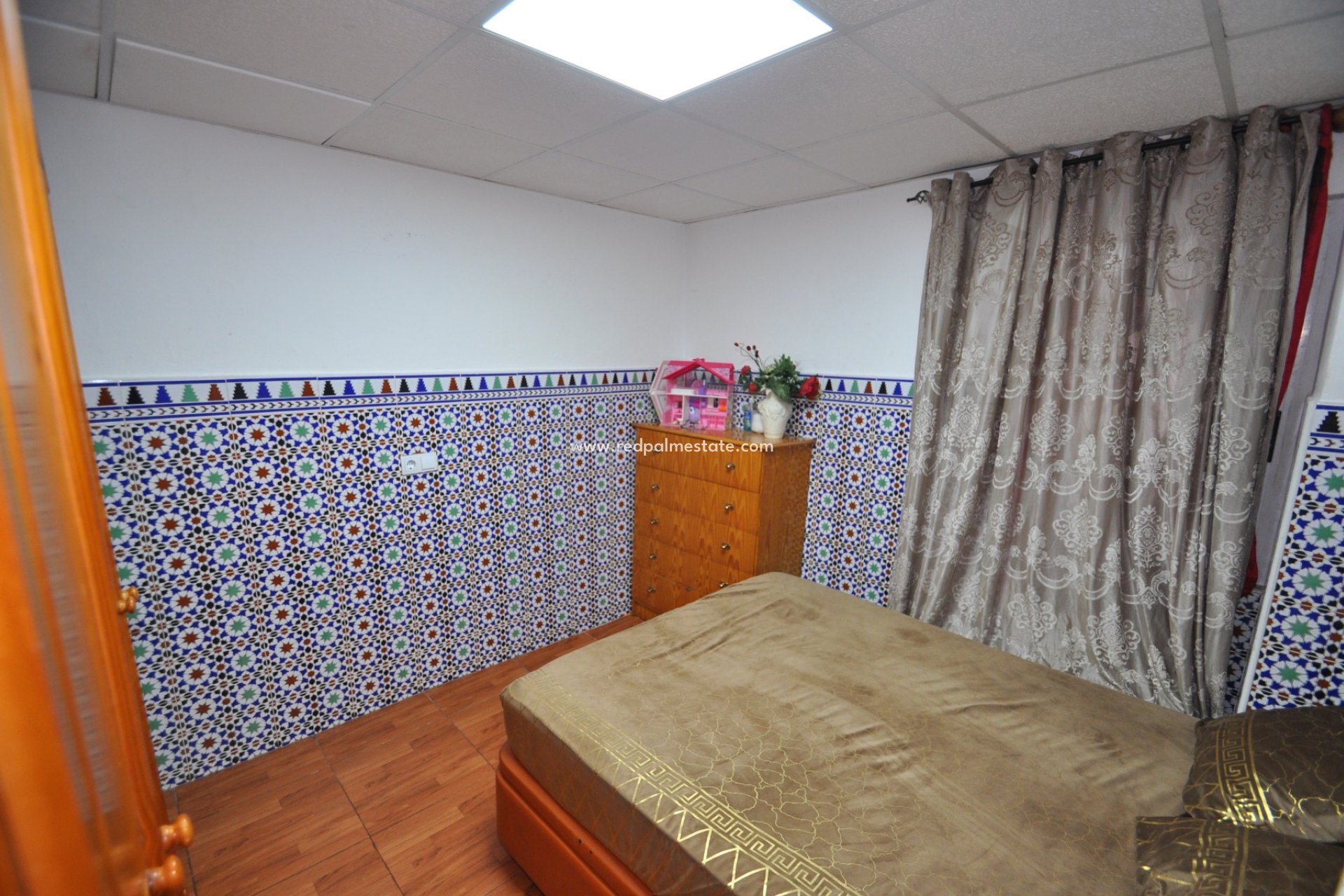 Reventa - Casa Adosada -
Pinoso - Inland