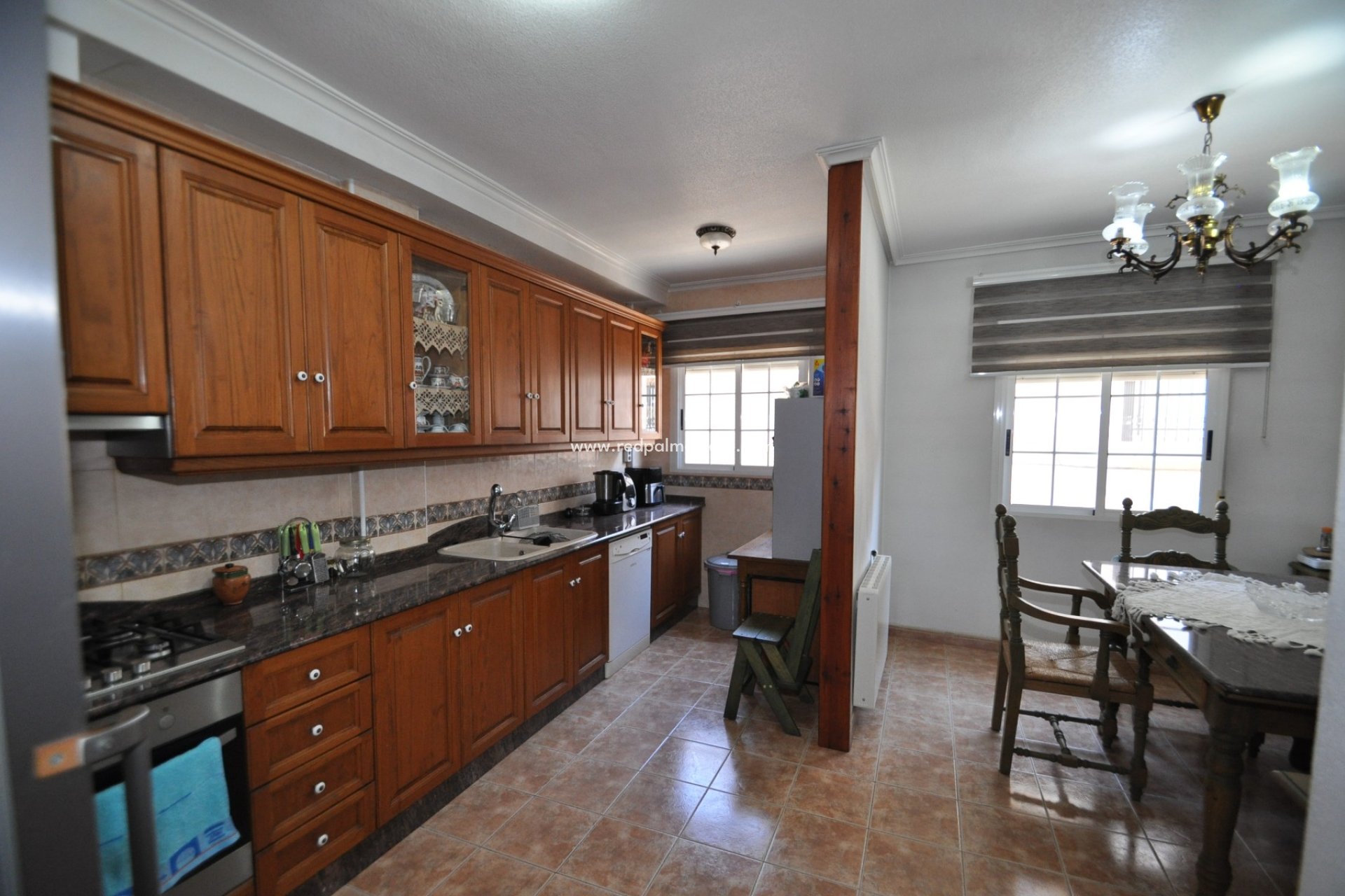 Reventa - Casa Adosada -
Pinoso - Inland