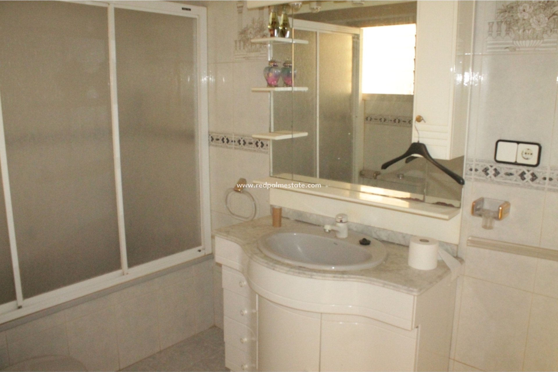 Reventa - Casa Adosada -
Pinoso - Inland