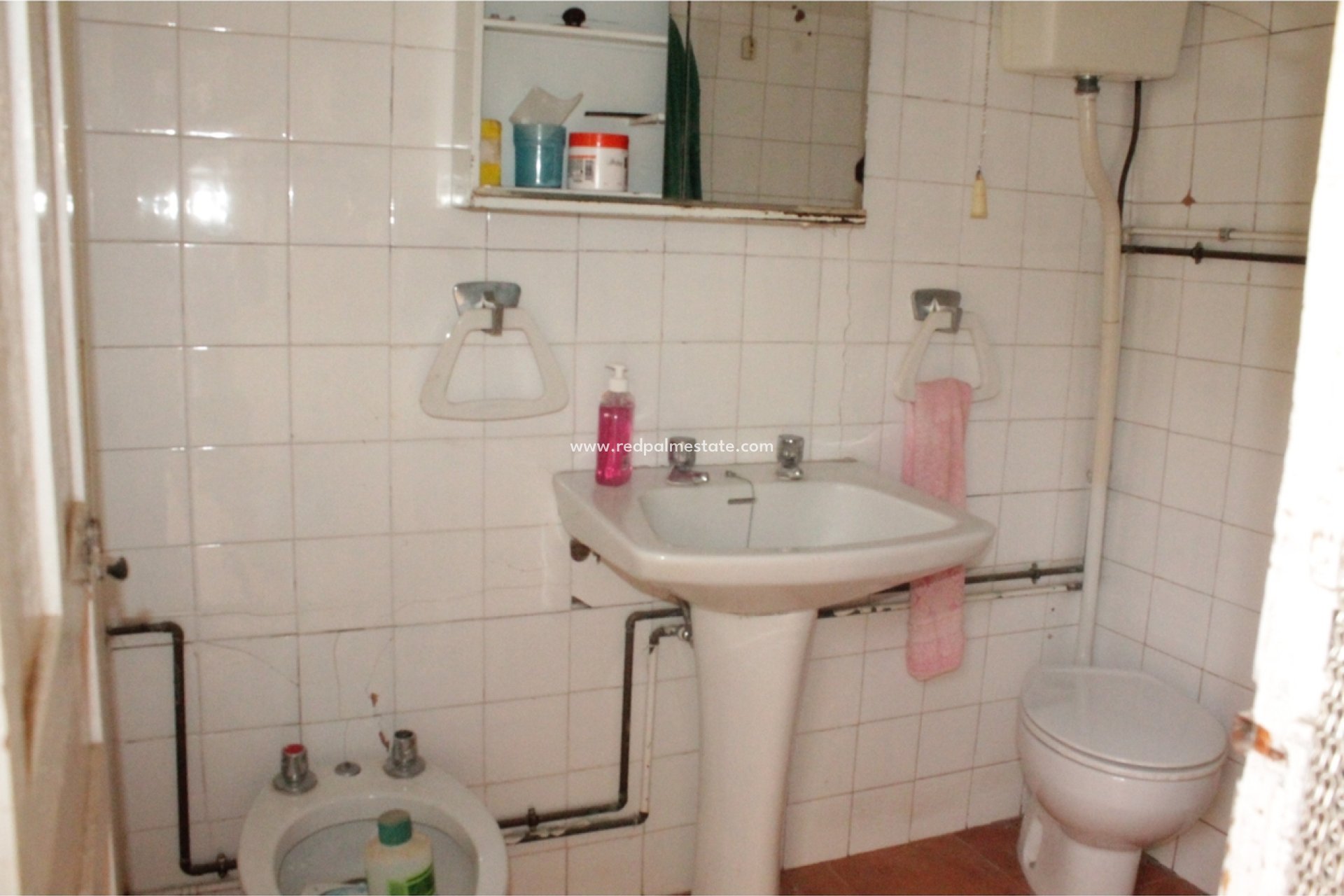 Reventa - Casa Adosada -
Pinoso - Inland