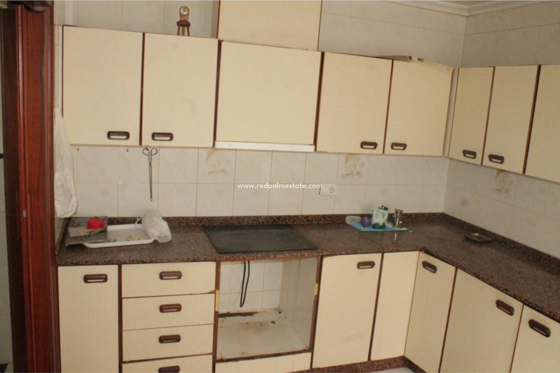 Reventa - Casa Adosada -
Pinoso - Inland