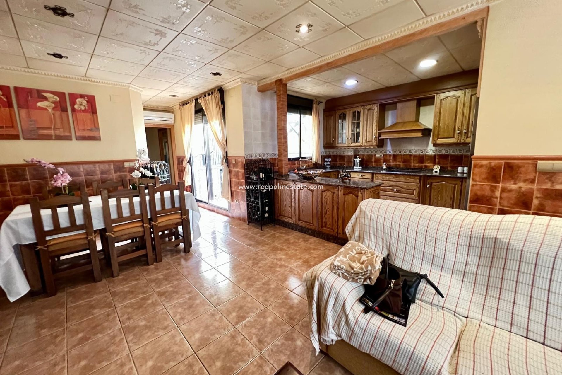 Reventa - Casa Adosada -
Pinoso - Inland