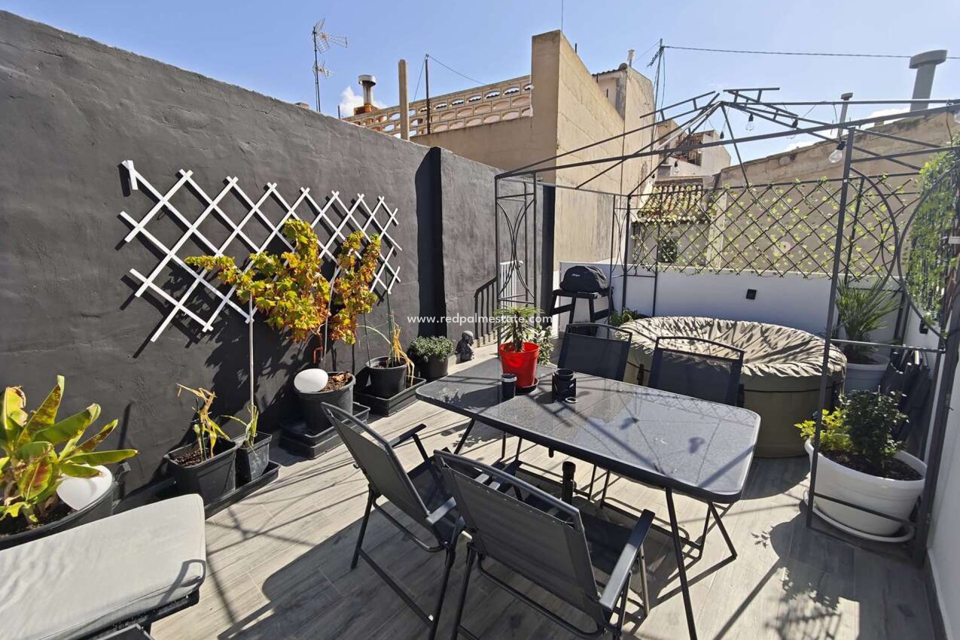 Reventa - Casa Adosada -
Pinoso - Inland