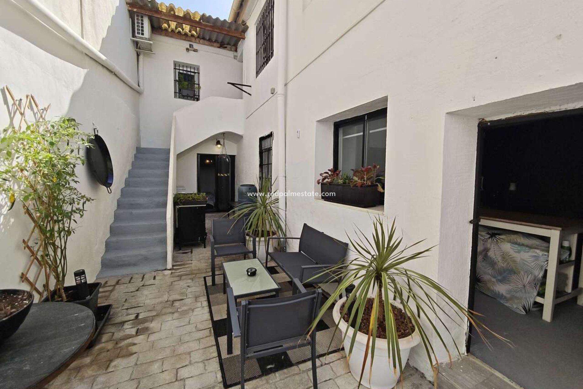 Reventa - Casa Adosada -
Pinoso - Inland