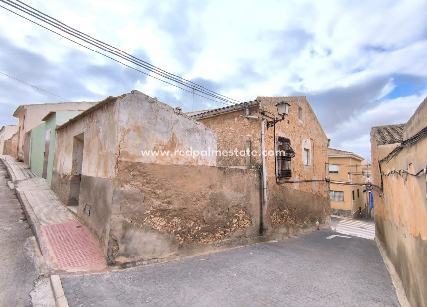 Reventa - Casa Adosada -
Pinoso - Inland