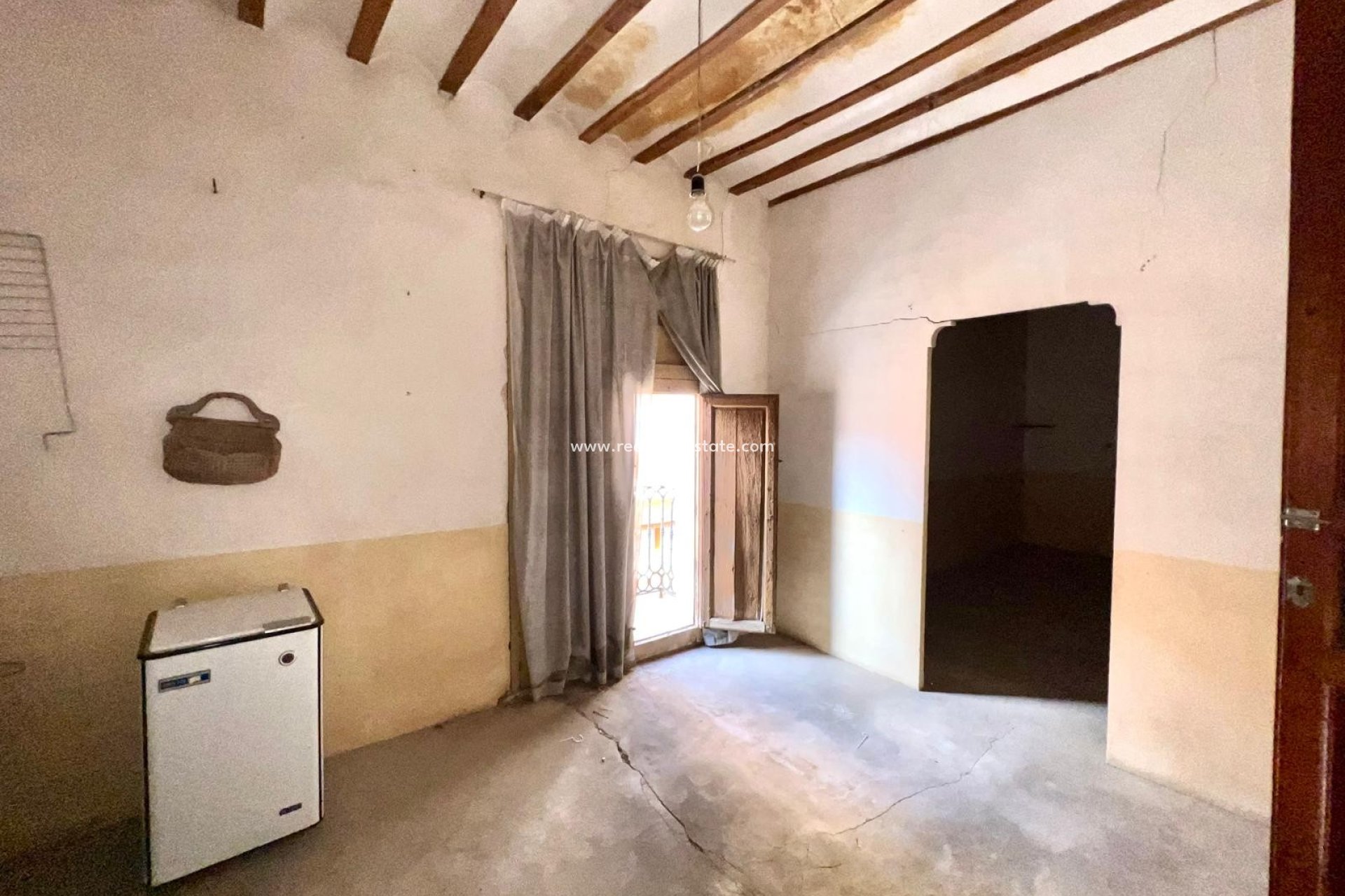 Reventa - Casa Adosada -
Pinoso - Inland