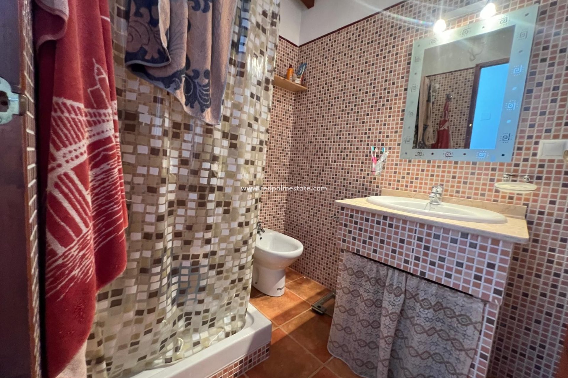 Reventa - Casa Adosada -
Pinoso - Inland