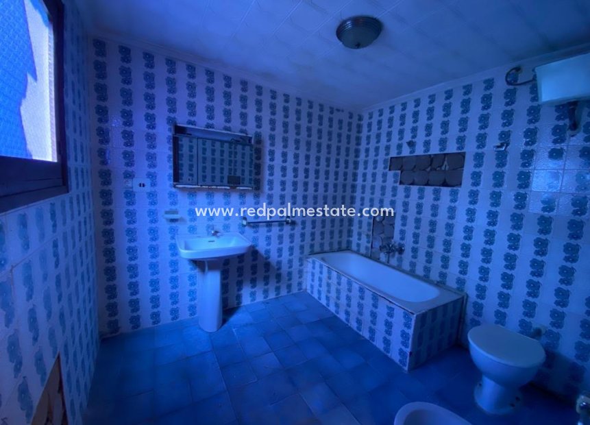 Reventa - Casa Adosada -
Redován - Ayuntamiento