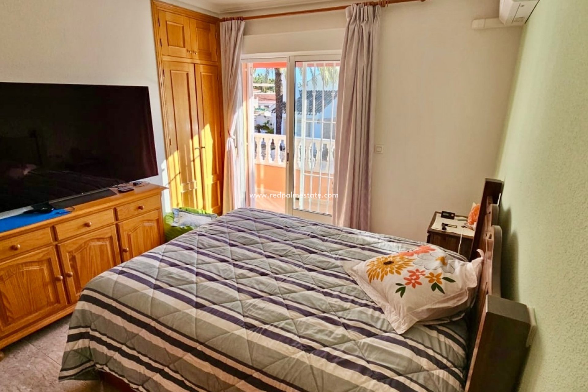 Reventa - Casa Adosada -
San Javier