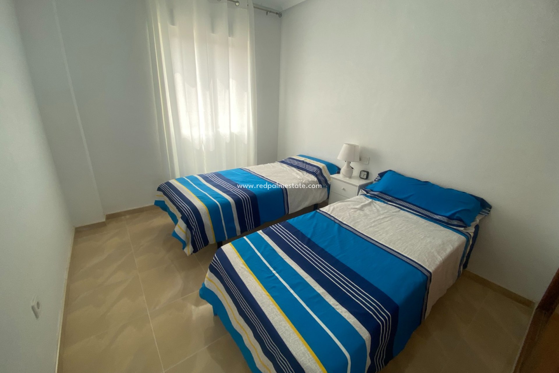 Reventa - Casa Adosada -
San Miguel de Salinas - Altos De San Miguel