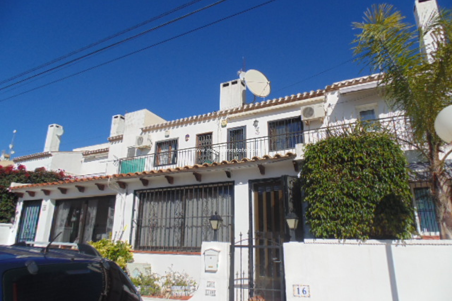 Reventa - Casa Adosada -
San Miguel de Salinas - Calle Luisa Fernanda