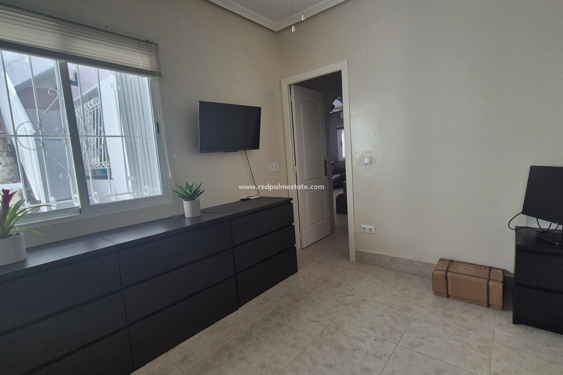 Reventa - Casa Adosada -
San Miguel de Salinas - Costa Blanca
