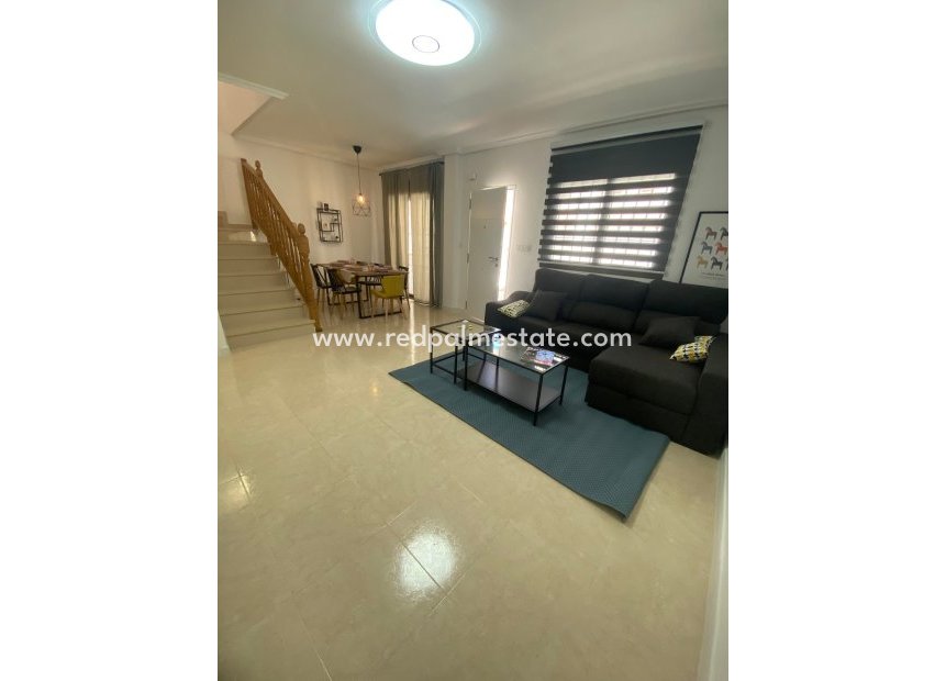 Reventa - Casa Adosada -
San Miguel de Salinas - Inland