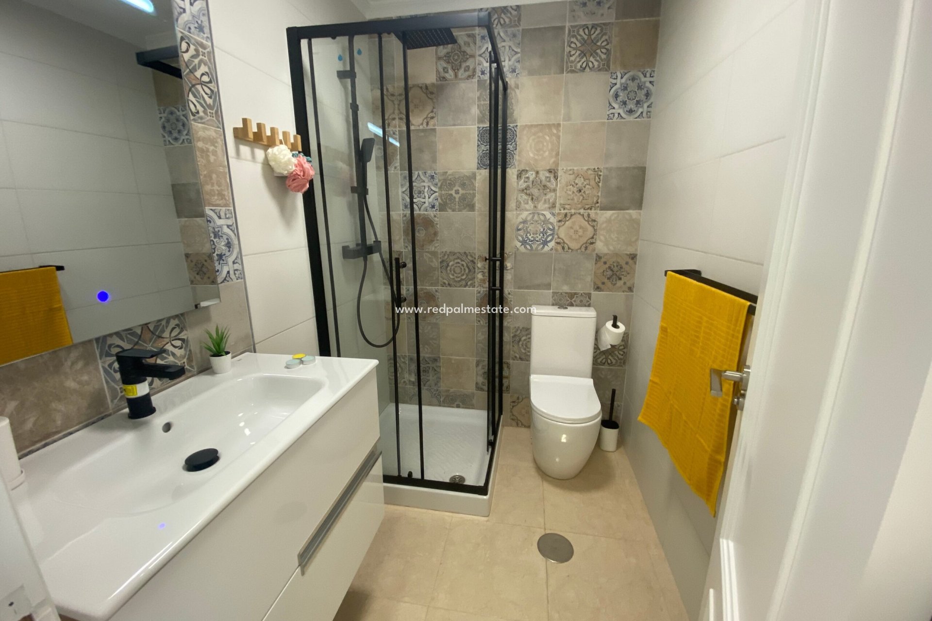 Reventa - Casa Adosada -
San Miguel de Salinas - Inland