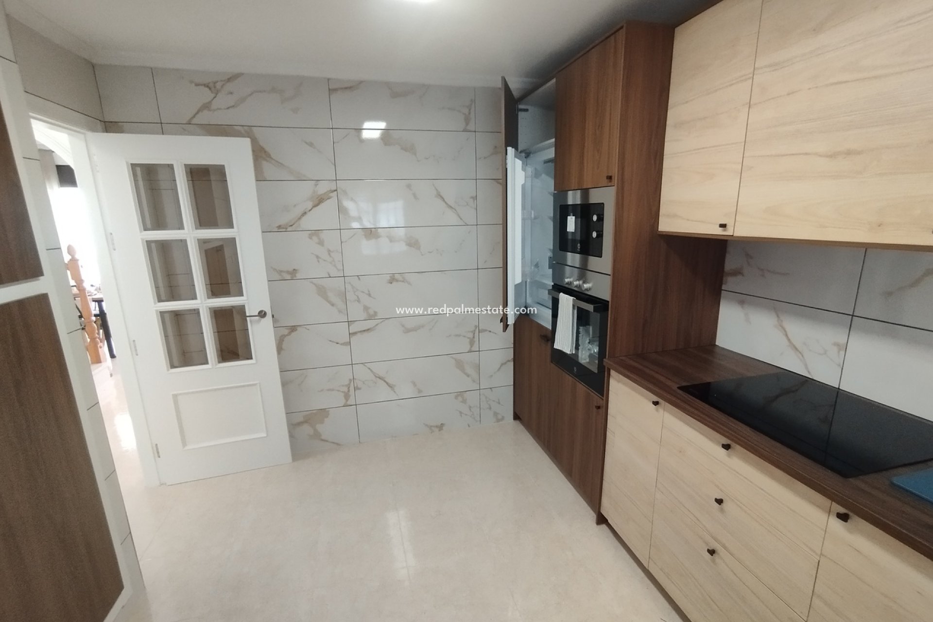 Reventa - Casa Adosada -
San Miguel de Salinas - Inland