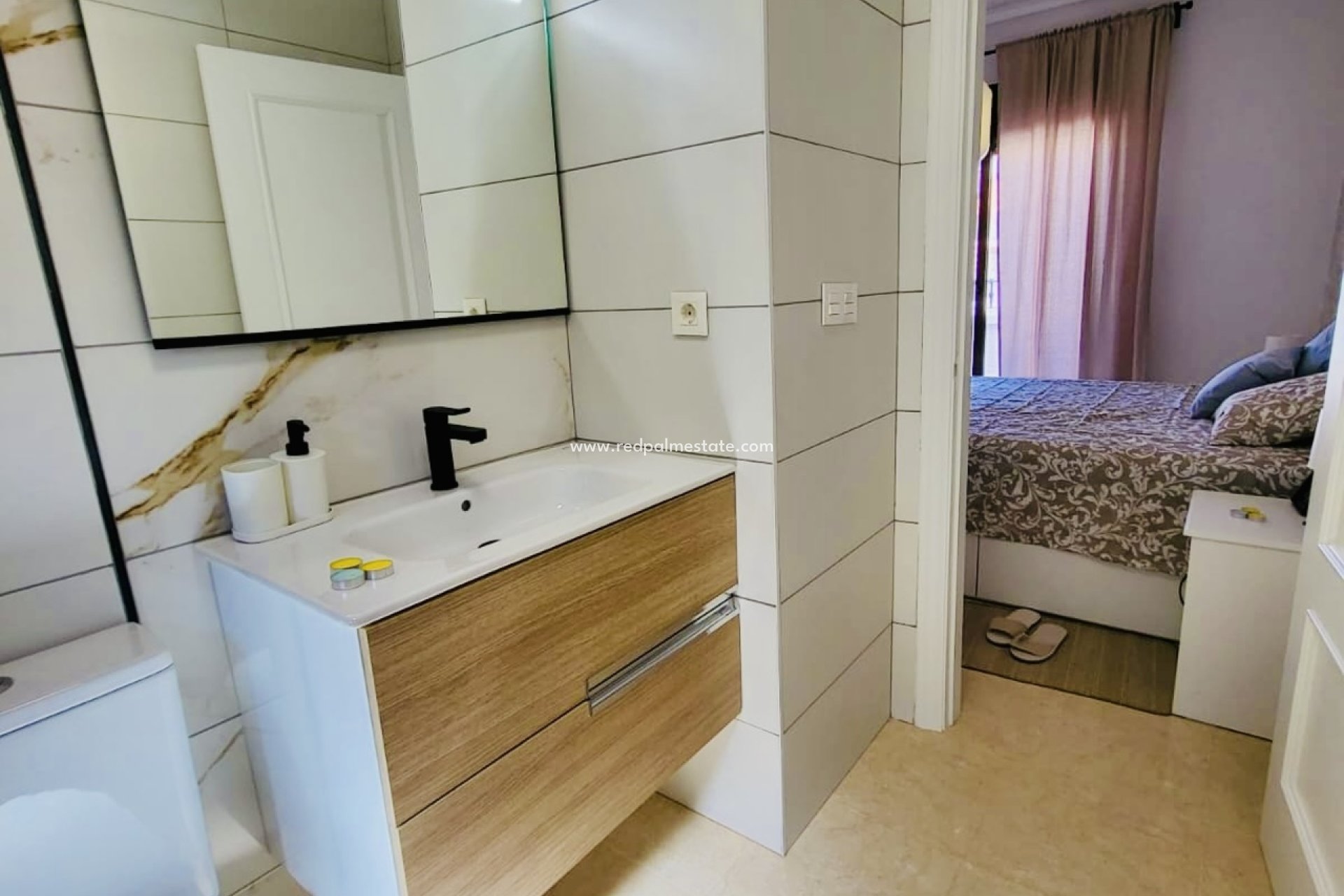 Reventa - Casa Adosada -
San Miguel de Salinas - Inland