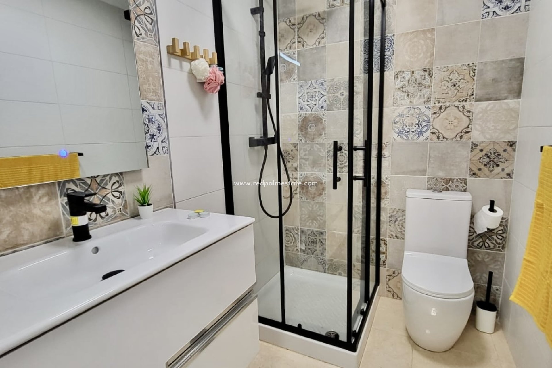 Reventa - Casa Adosada -
San Miguel de Salinas - Inland