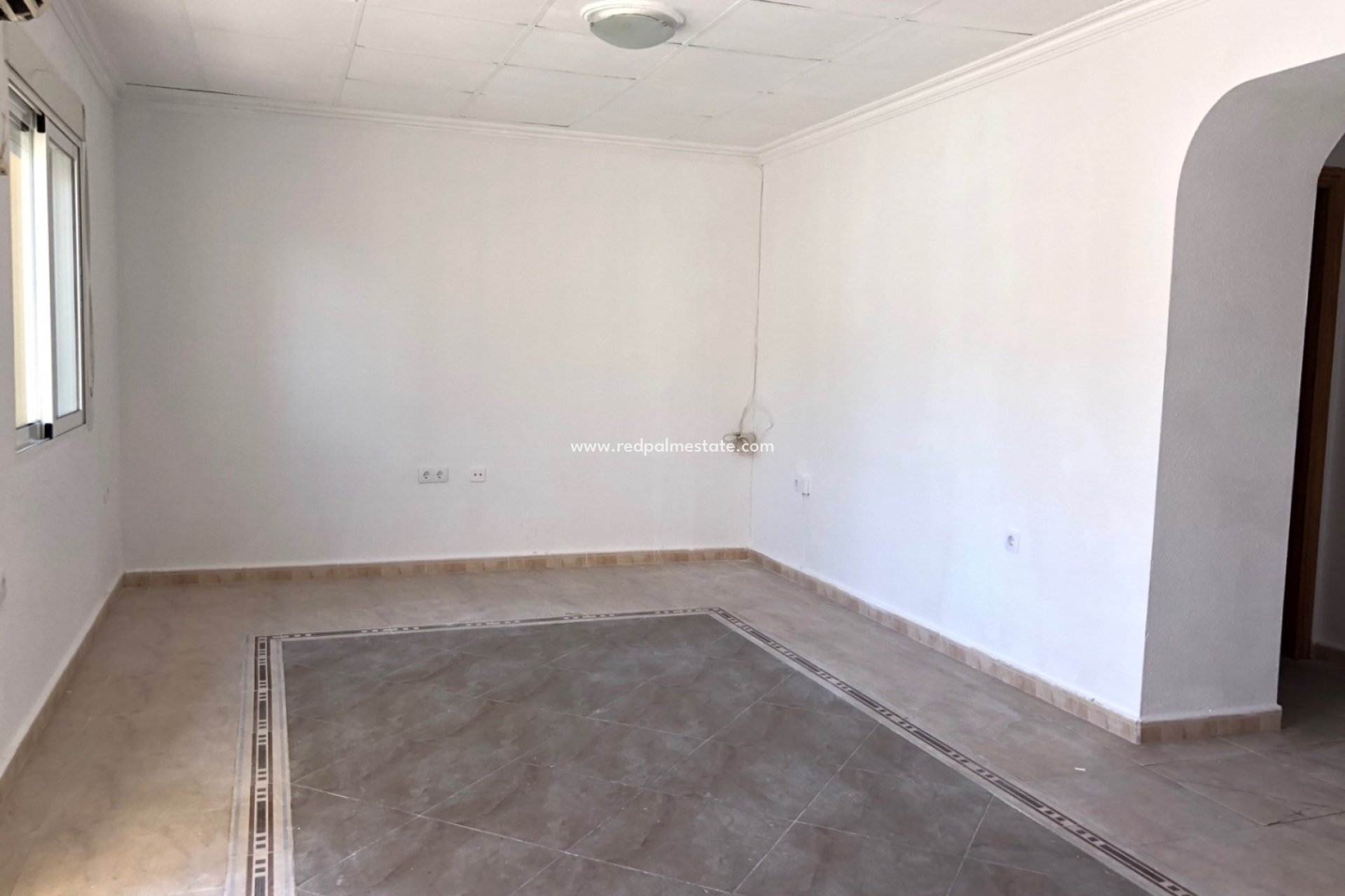 Reventa - Casa Adosada -
San Miguel de Salinas - Inland