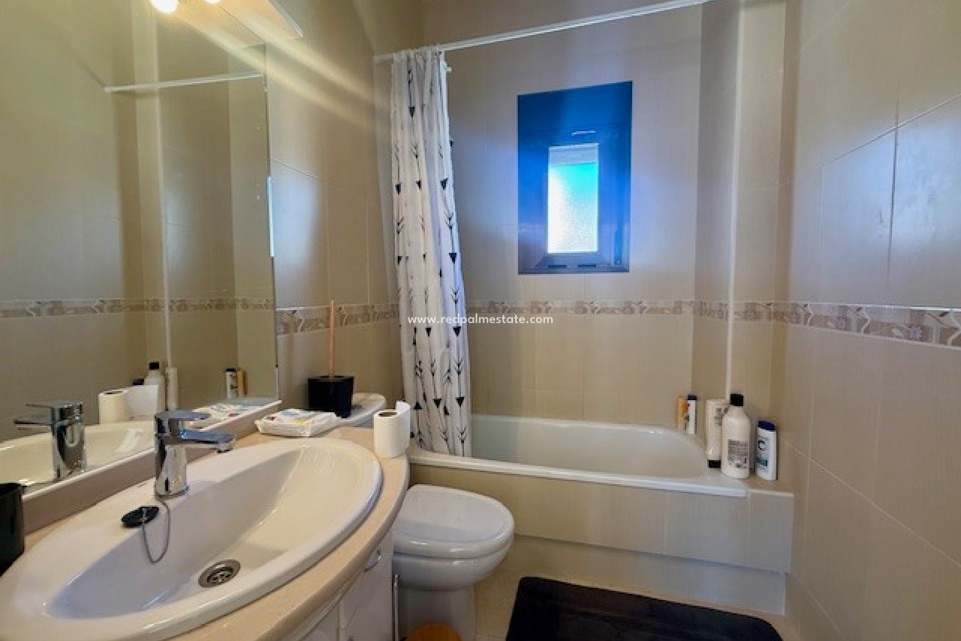 Reventa - Casa Adosada -
San Miguel de Salinas - Inland