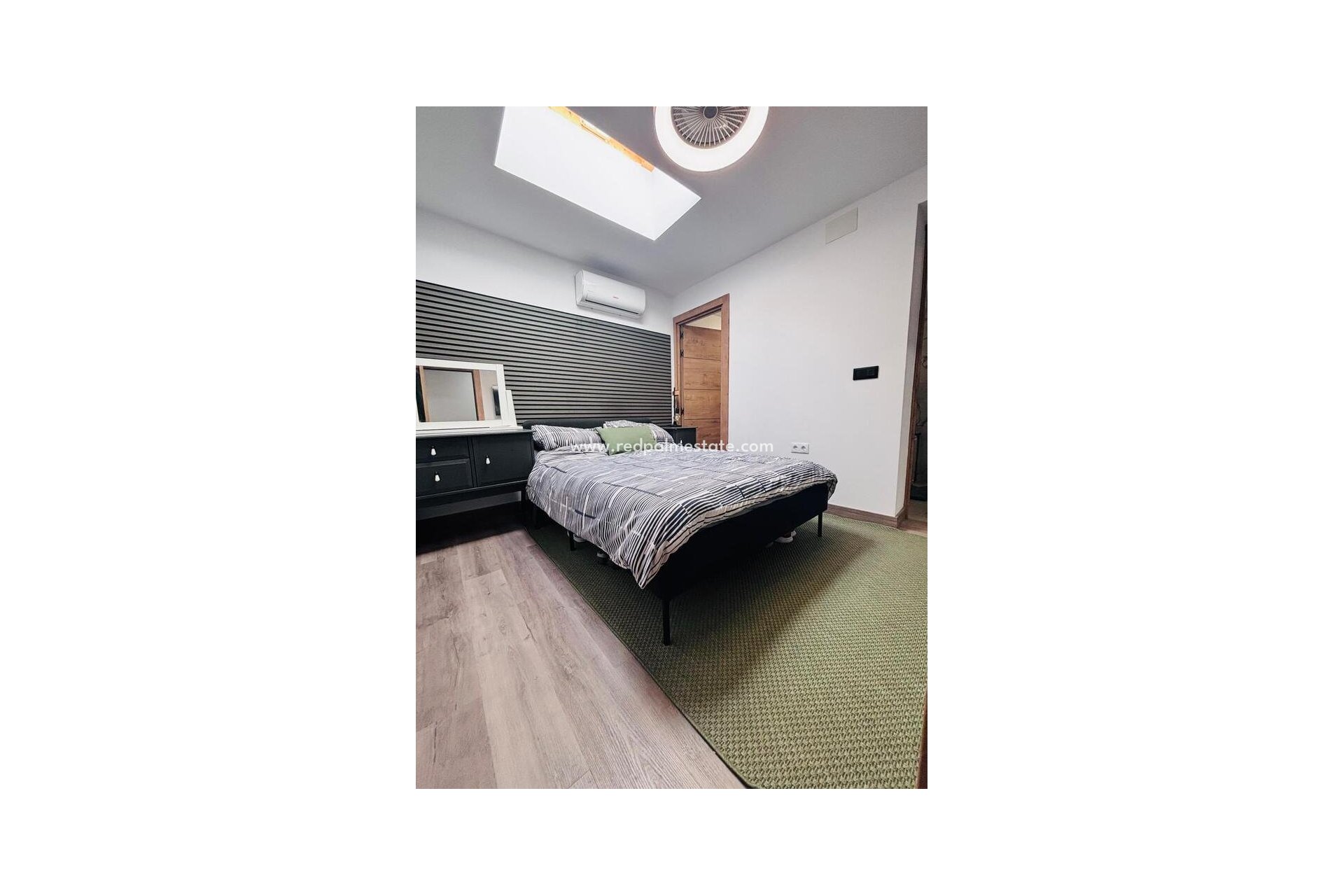 Reventa - Casa Adosada -
San Miguel de Salinas - Inland