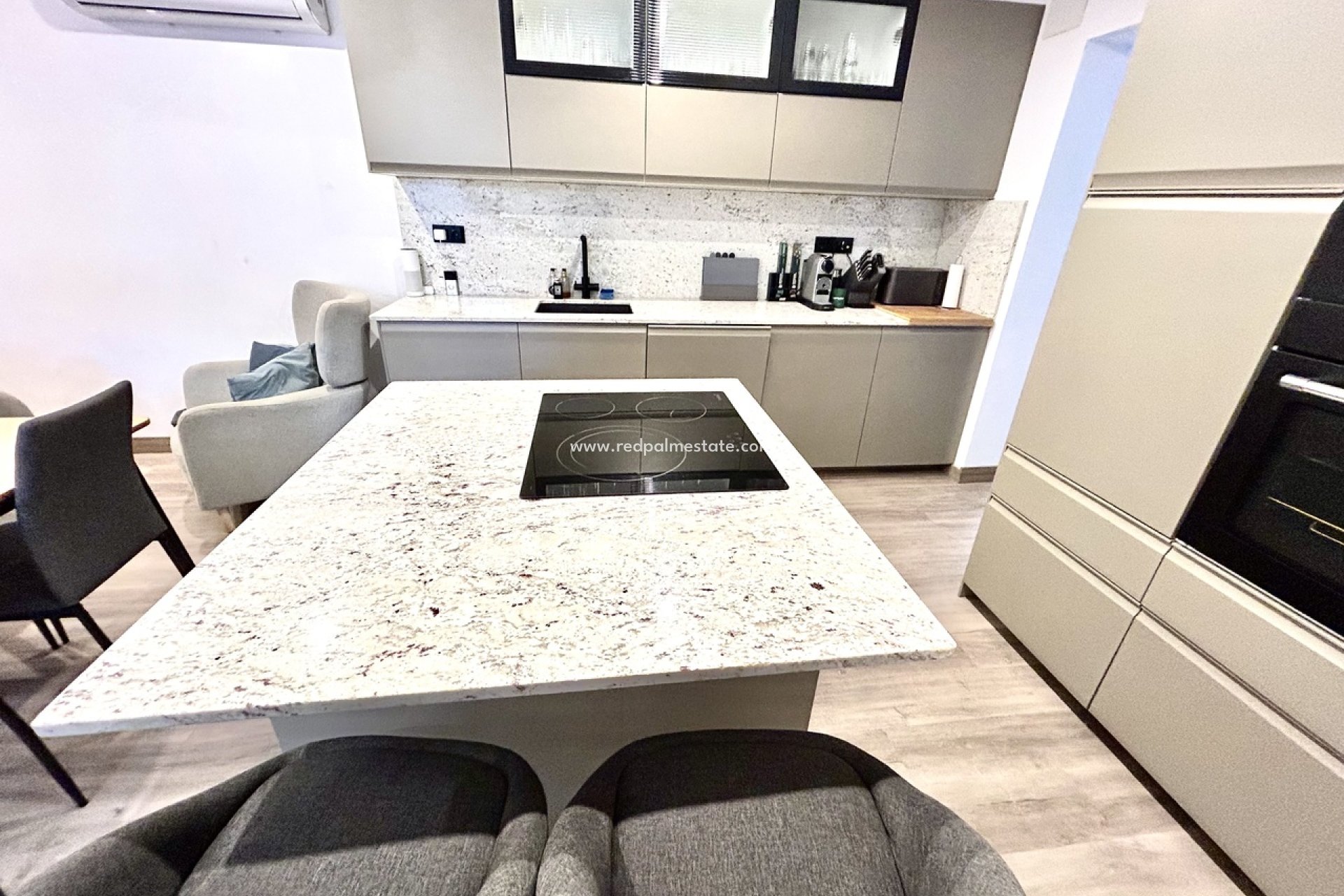 Reventa - Casa Adosada -
San Miguel de Salinas - Inland