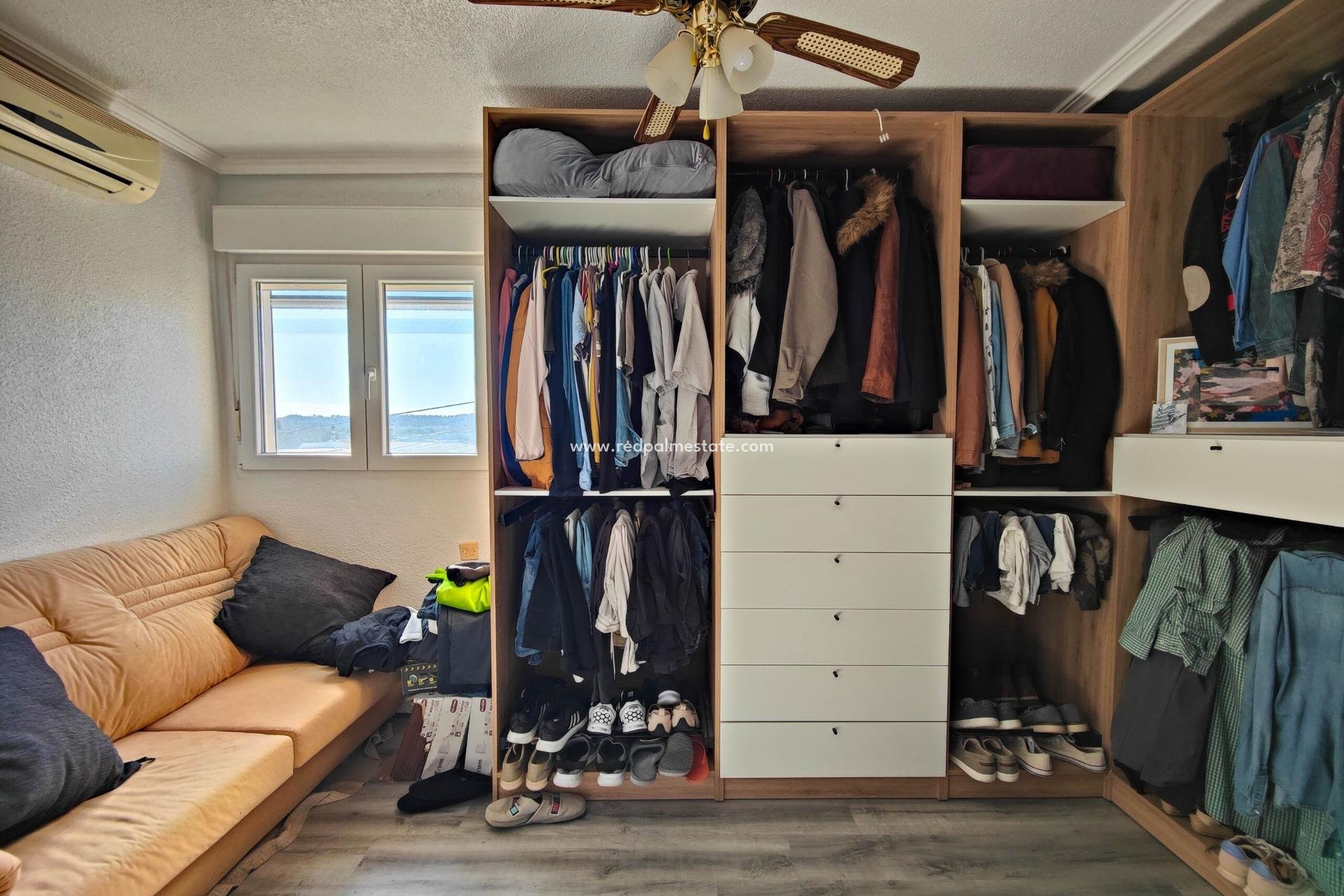 Reventa - Casa Adosada -
San Miguel de Salinas - Pueblo 9