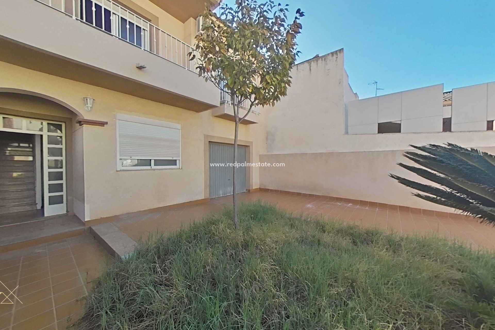 Reventa - Casa Adosada -
San Pedro del Pinatar - Lo pagan