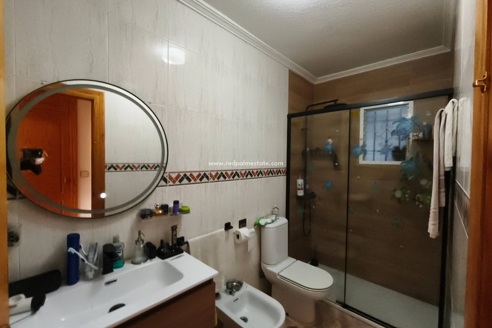 Reventa - Casa Adosada -
San Pedro del Pinatar - Lo pagan