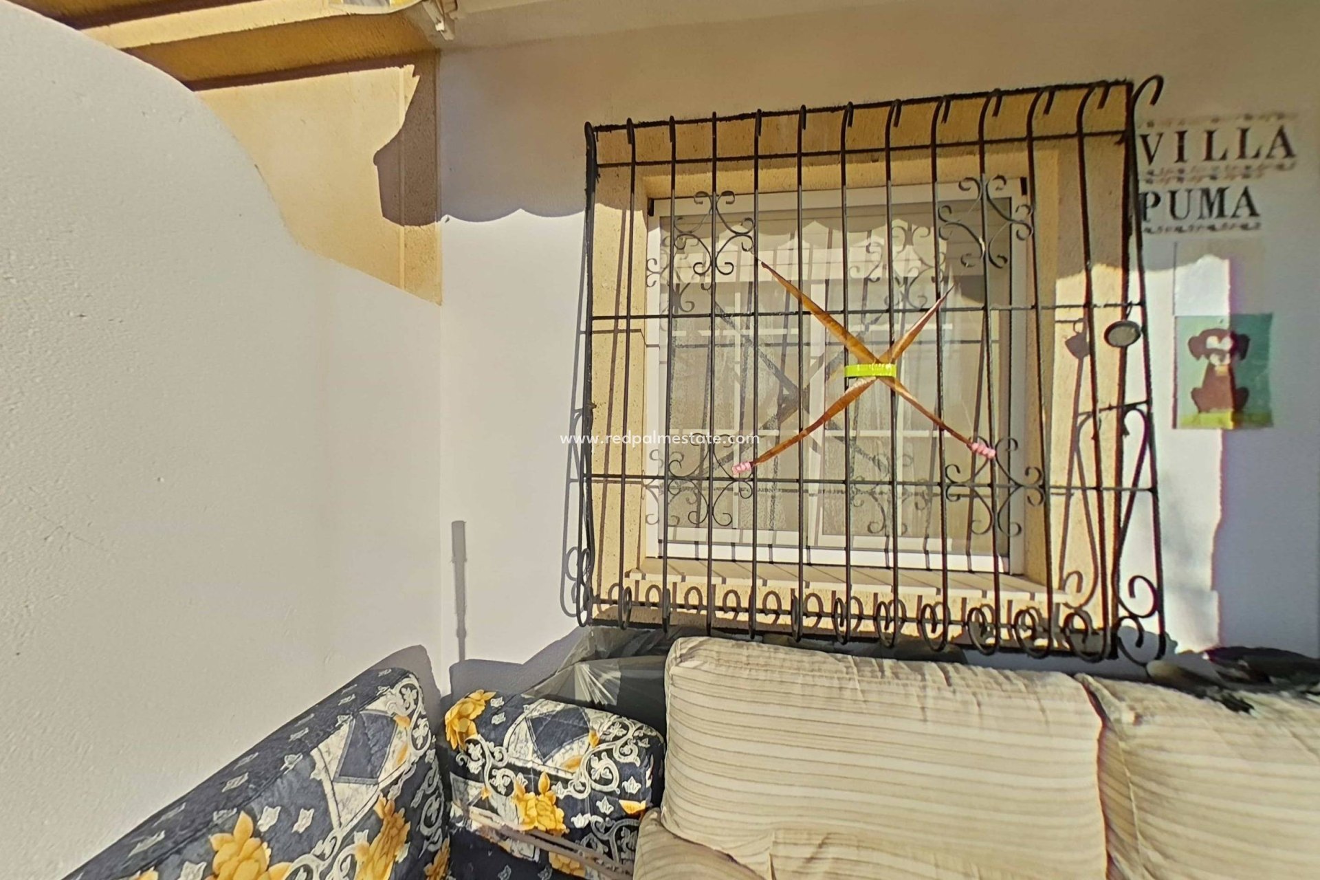 Reventa - Casa Adosada -
San Pedro del Pinatar - Lo pagan